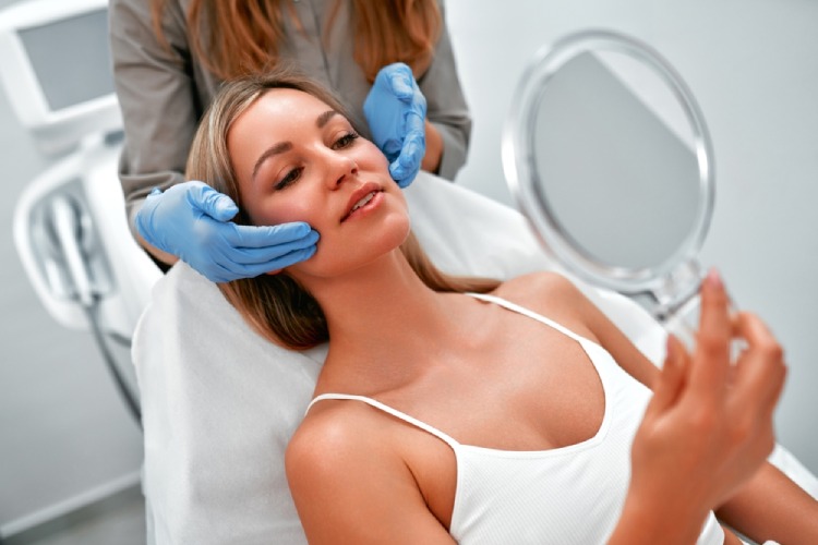 Dermal Fillers for Women in Their 20s - 40s